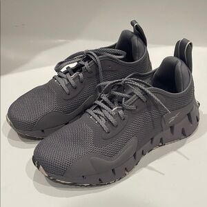 Reebok Zig Dynamica Ortholite Sneakers Size 10